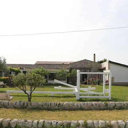 Panzió Aranceto Szirakúza